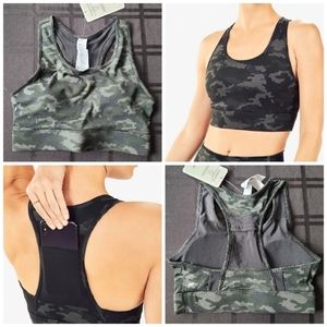 NWT Fabletics Mila Medium Impact Sports Bra